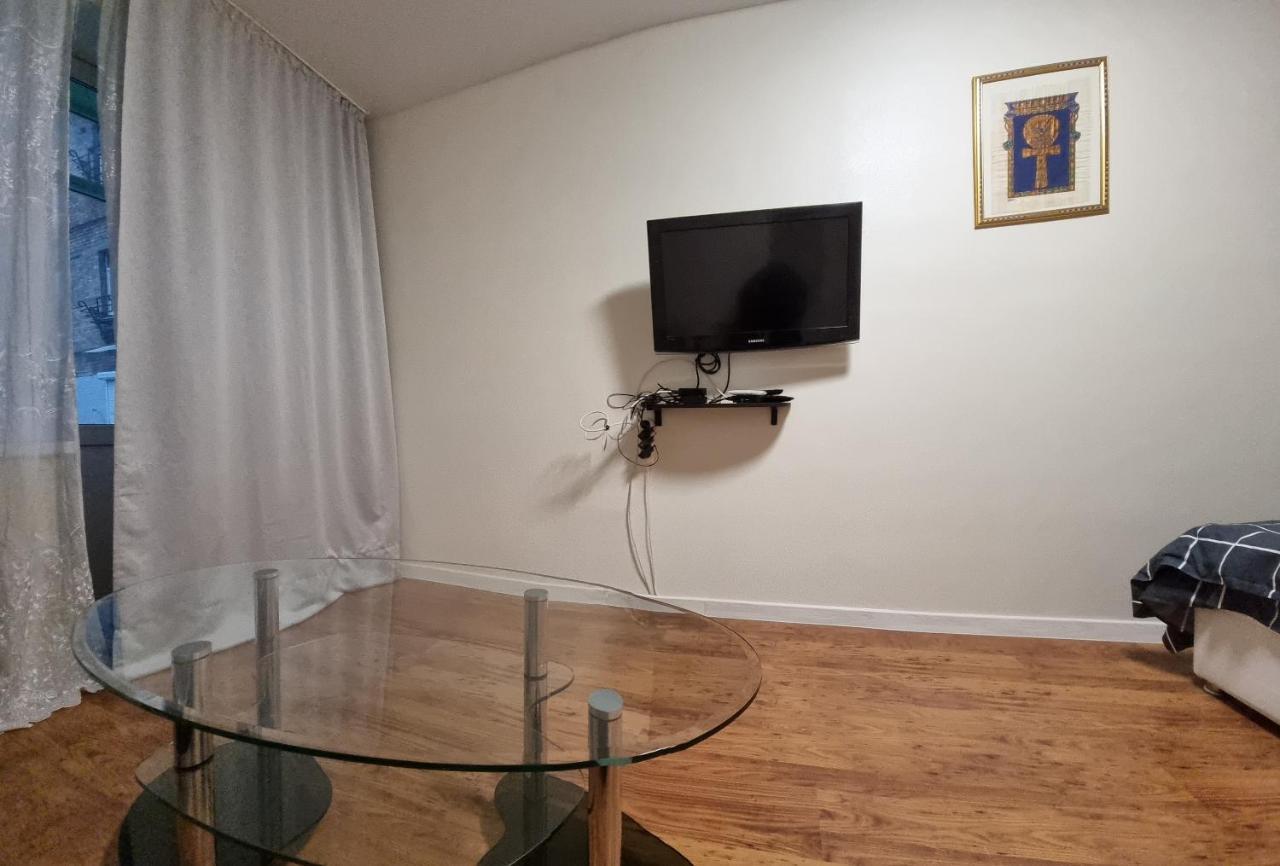 Pobedy Flat Apartment Kiev Bagian luar foto