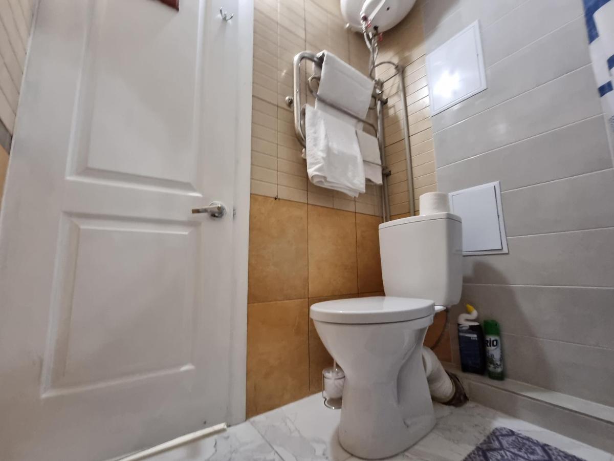 Pobedy Flat Apartment Kiev Bagian luar foto